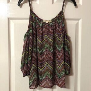 MIAMI Blouse Size Medium Chevron Print Three Quarter Sleeves Cold Shoulder